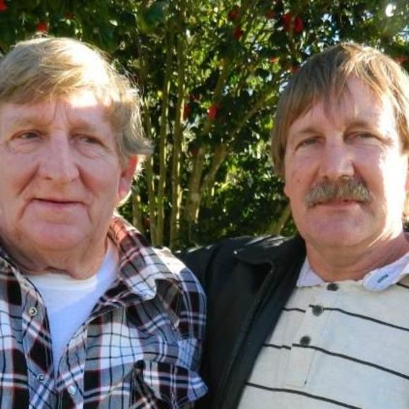 Meet your Posher, Harold - Picture 1 of 1